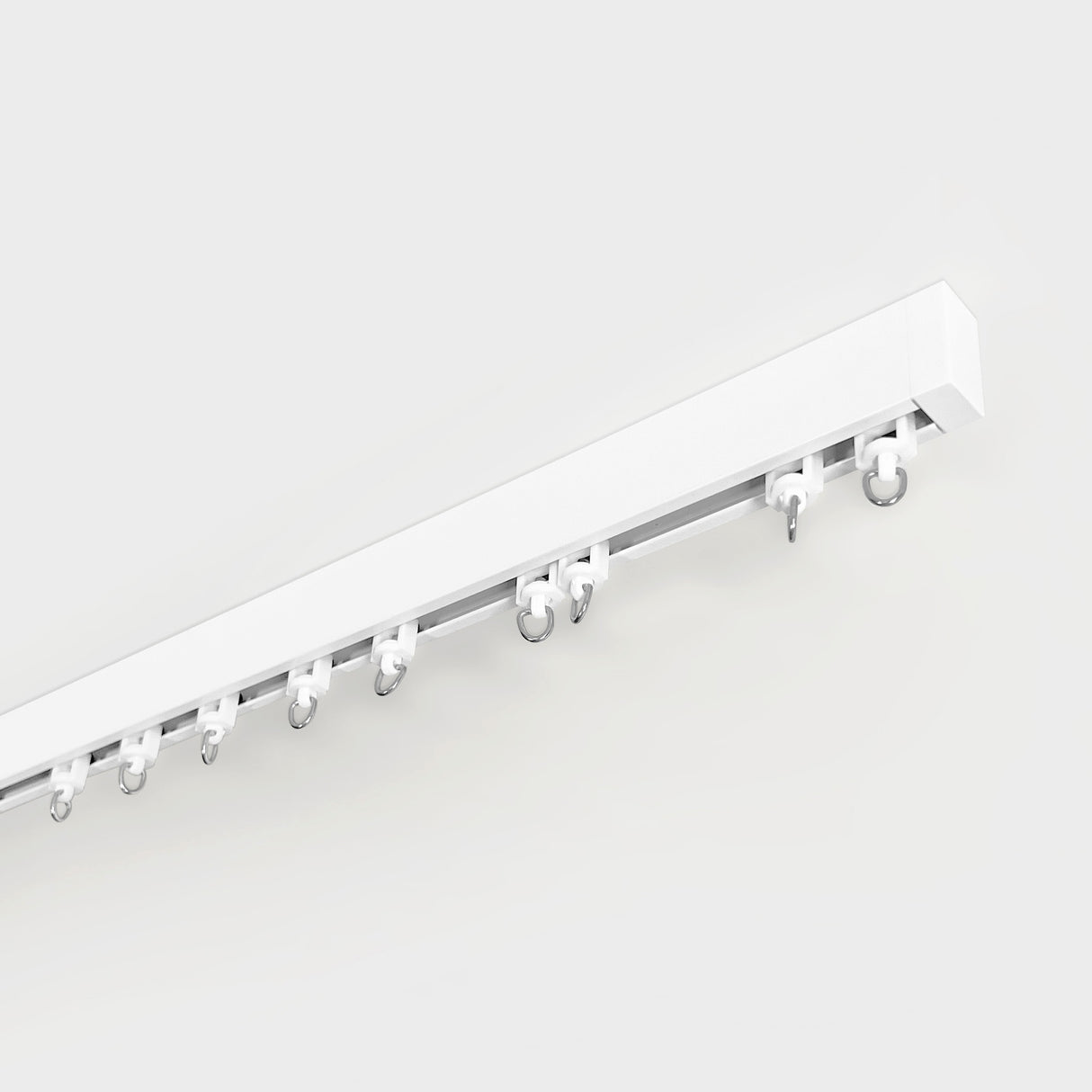 Binario per Tende, Singolo, color Bianco, a Soffitto – Misure Personalizzate, Design Moderno e Funzionale acquistare Binario per Tende, Singolo, color Bianco, a Soffitto – Misure Personalizzate, Design Moderno e Funzionale — Foto