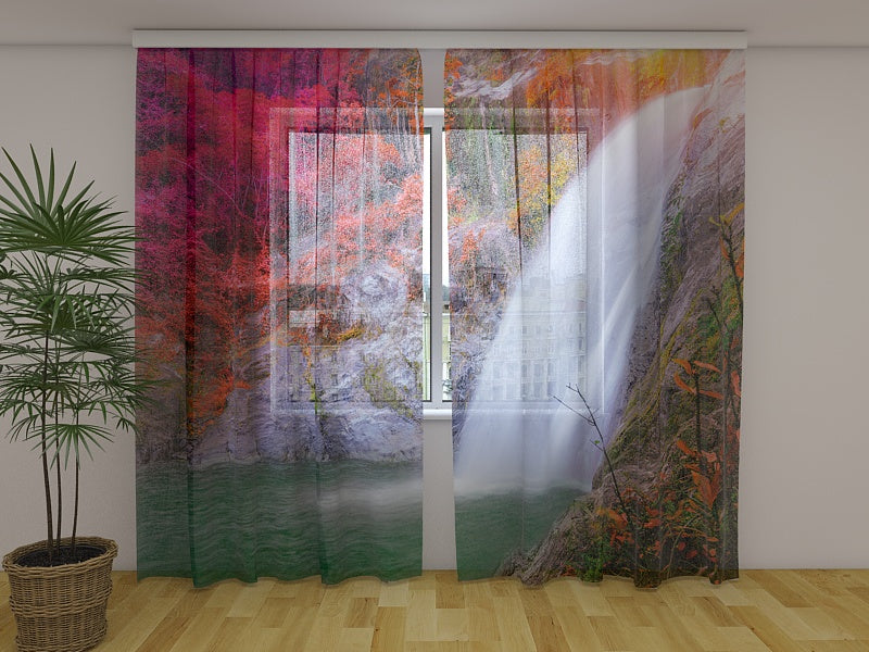 Foto Tende Cascate Mokoju nella Giungla acquistare Foto Tende Cascate Mokoju nella Giungla — Foto