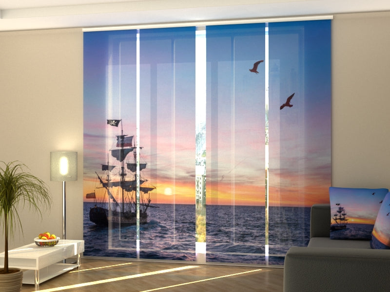 Set di 4 Tende a Pannello Antica Nave Pirata acquistare Set di 4 Tende a Pannello Antica Nave Pirata — Foto