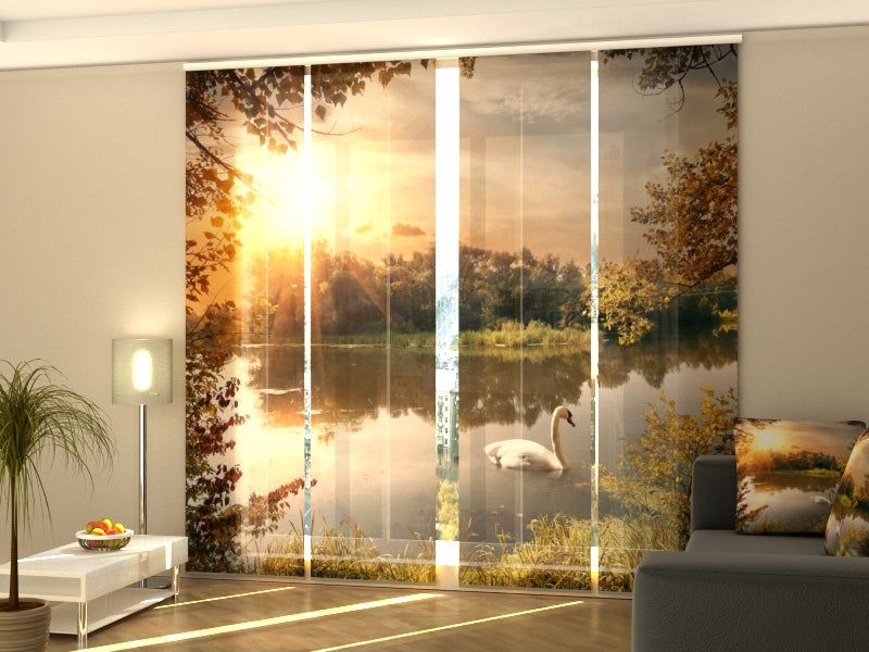 Set di 4 Tende a Pannello Cigno al Tramonto acquistare Set di 4 Tende a Pannello Cigno al Tramonto — Foto