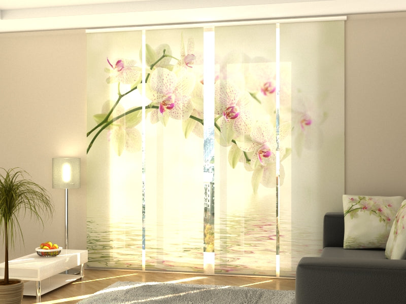 Set di 4 Tende a Pannello Fiori Bianchi acquistare Set di 4 Tende a Pannello Fiori Bianchi — Foto