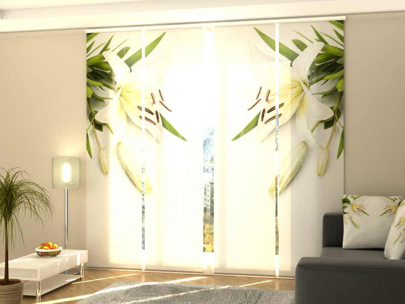 Set di 4 Tende a Pannello Meravigliosi Gigli Bianchi acquistare Set di 4 Tende a Pannello Meravigliosi Gigli Bianchi — Foto