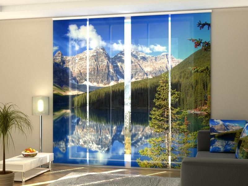 Set di 4 Tende a Pannello Montagne Rocciose Canadesi acquistare Set di 4 Tende a Pannello Montagne Rocciose Canadesi — Foto