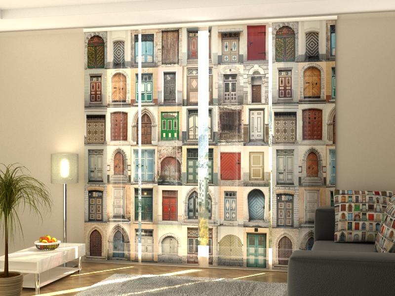 Set di 4 Tende a Pannello Vecchie Porte Colorate acquistare Set di 4 Tende a Pannello Vecchie Porte Colorate — Foto