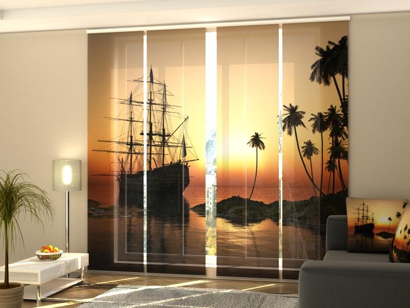 Set di 4 Tende a Pannello Tramonto sulla Barca a Vela acquistare Set di 4 Tende a Pannello Tramonto sulla Barca a Vela — Foto