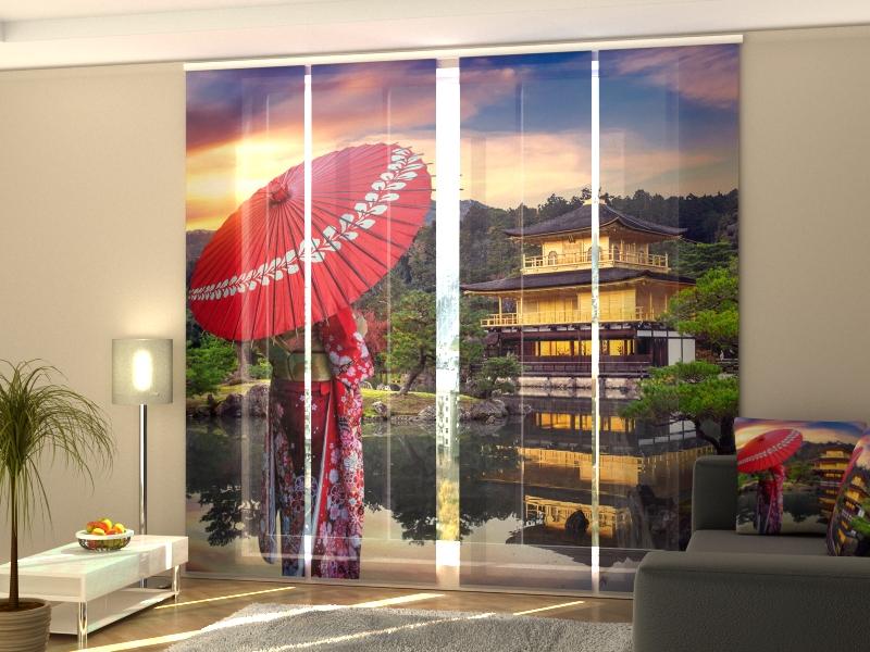 Set di 4 Tende a Pannello Donna in Kimono acquistare Set di 4 Tende a Pannello Donna in Kimono — Foto