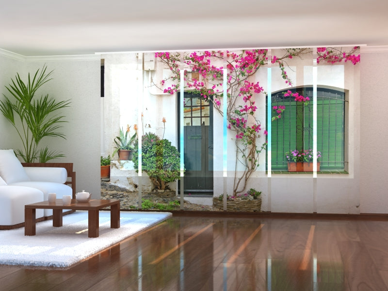 Set di 6 Tende a Pannello Fiori sulla Finestra acquistare Set di 6 Tende a Pannello Fiori sulla Finestra — Foto