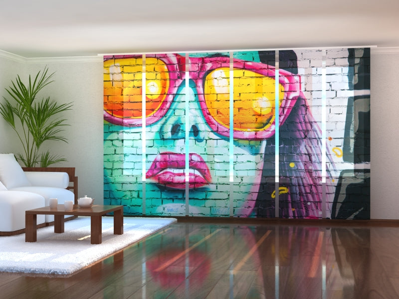 Set di 6 Tende a Pannello Graffiti a Birmingham acquistare Set di 6 Tende a Pannello Graffiti a Birmingham — Foto