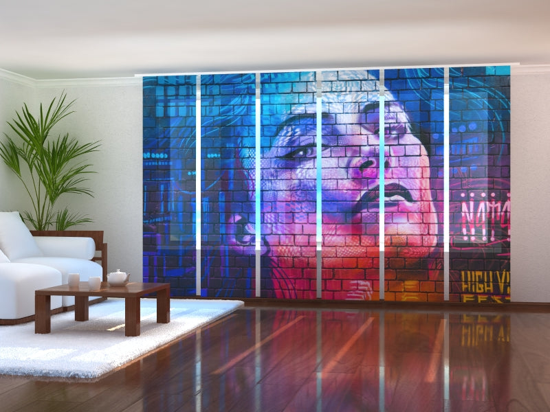 Set di 6 Tende a Pannello Graffiti nel West Midland, Regno Unito acquistare Set di 6 Tende a Pannello Graffiti nel West Midland, Regno Unito — Foto