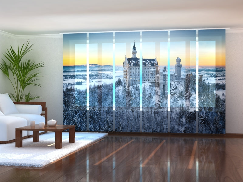 Set di 6 Tende a Pannello Castello di Neuschwanstein d'Inverno acquistare Set di 6 Tende a Pannello Castello di Neuschwanstein d'Inverno — Foto