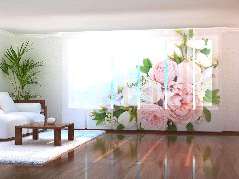 Set di 6 Tende a Pannello Delicate Rose Estive acquistare Set di 6 Tende a Pannello Delicate Rose Estive — Foto