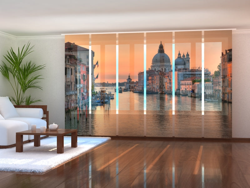 Set di 6 Tende a Pannello Tramonto sulla Cattedrale di Santa Maria acquistare Set di 6 Tende a Pannello Tramonto sulla Cattedrale di Santa Maria — Foto