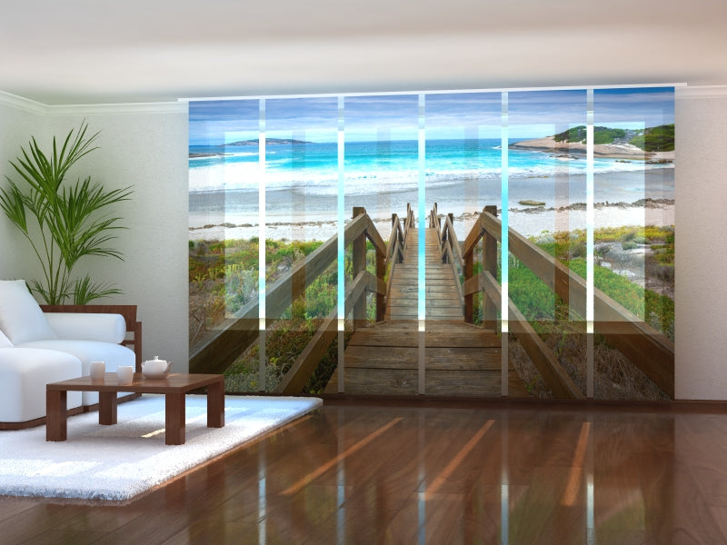 Set di 6 Tende a Pannello Scalinata di Legno su Spiaggia Australiana acquistare Set di 6 Tende a Pannello Scalinata di Legno su Spiaggia Australiana — Foto