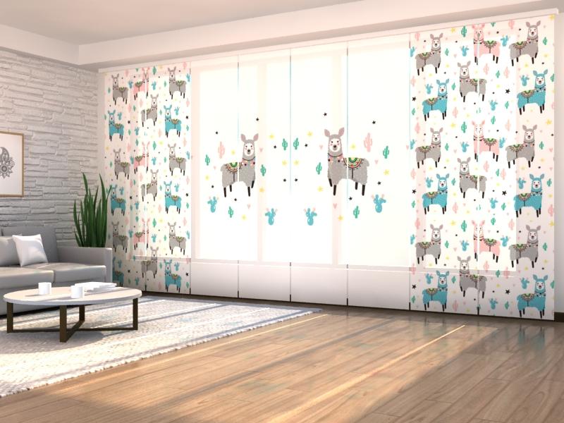 Set di 8 Tende a Pannello Felice Lama acquistare Set di 8 Tende a Pannello Felice Lama — Foto