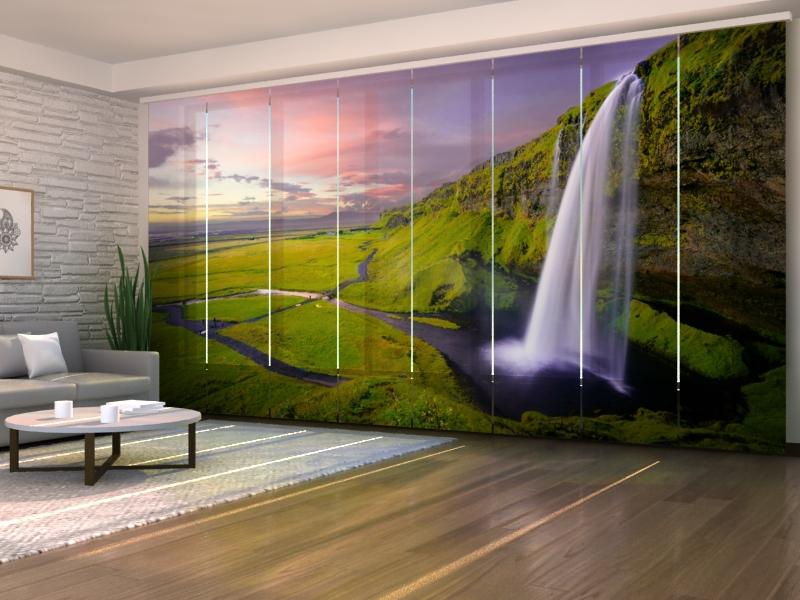 Set di 8 Tende a Pannello Splendido Paesaggio Islandese acquistare Set di 8 Tende a Pannello Splendido Paesaggio Islandese — Foto