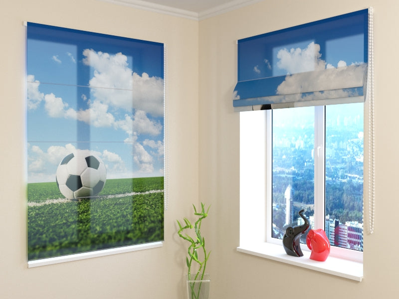 Tende a Pacchetto Pallone su Campo da Calcio acquistare Tende a Pacchetto Pallone su Campo da Calcio — Foto