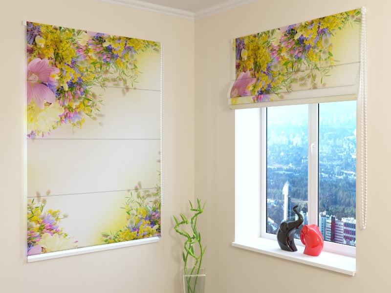 Tende a Pacchetto Fiori di Campo Estivo acquistare Tende a Pacchetto Fiori di Campo Estivo — Foto