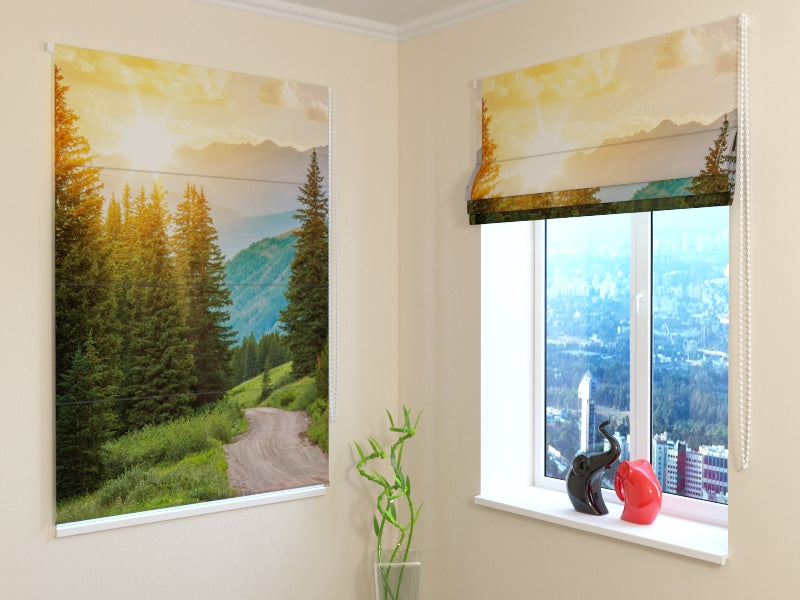 Tende a Pacchetto Sole e Montagne acquistare Tende a Pacchetto Sole e Montagne — Foto