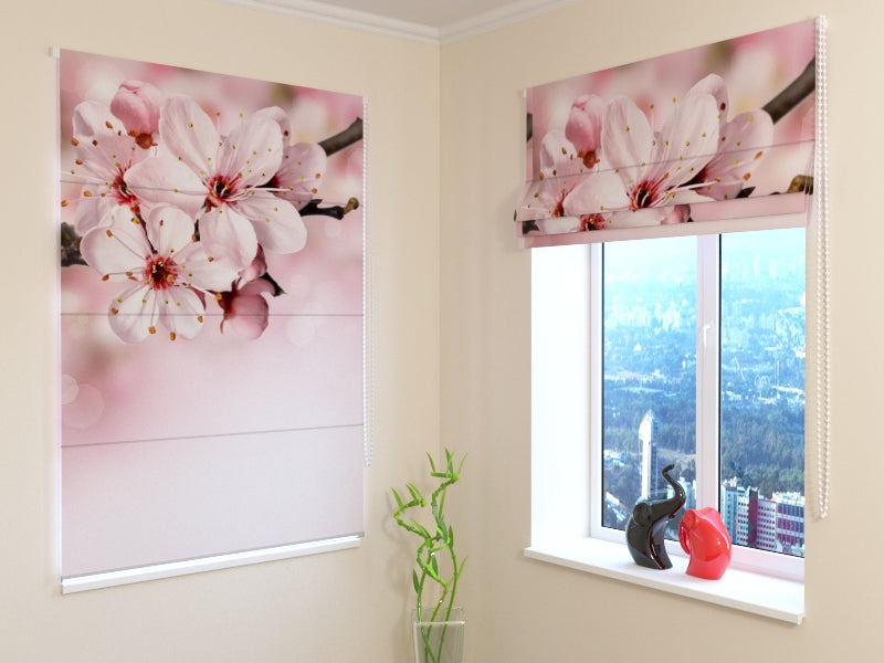 Tende a Pacchetto Ramo con Fiori acquistare Tende a Pacchetto Ramo con Fiori — Foto