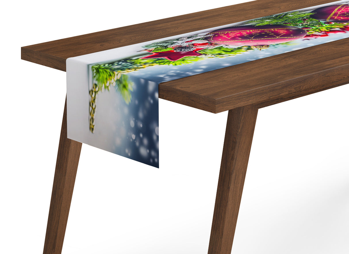 Tappeto Runner da Tavola Decorazioni Natalizie con Neve acquistare Tappeto Runner da Tavola Decorazioni Natalizie con Neve — Foto