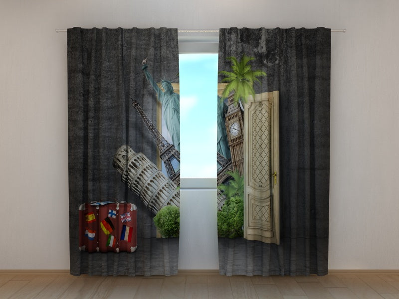 Foto Tende Un Mondo Intero dietro la Porta acquistare Foto Tende Un Mondo Intero dietro la Porta — Foto