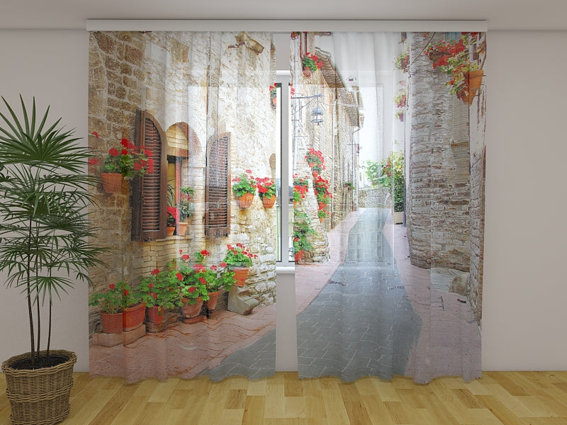 Foto Tende Vicolo Italiano con Fiori 2