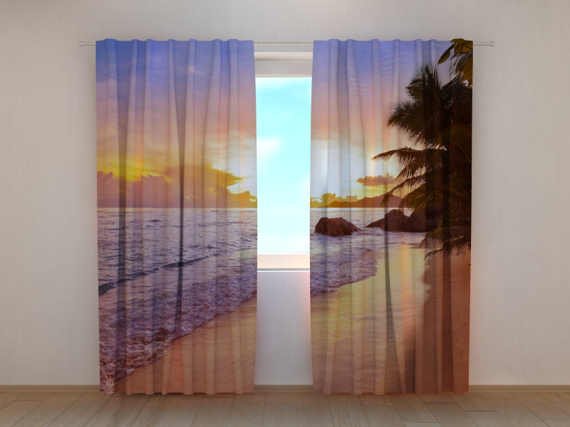 Foto Tende Tramonto sulla Spiaggia alle Seychelles — Foto